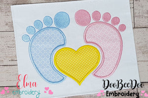 Baby Feet and Heart - Applique