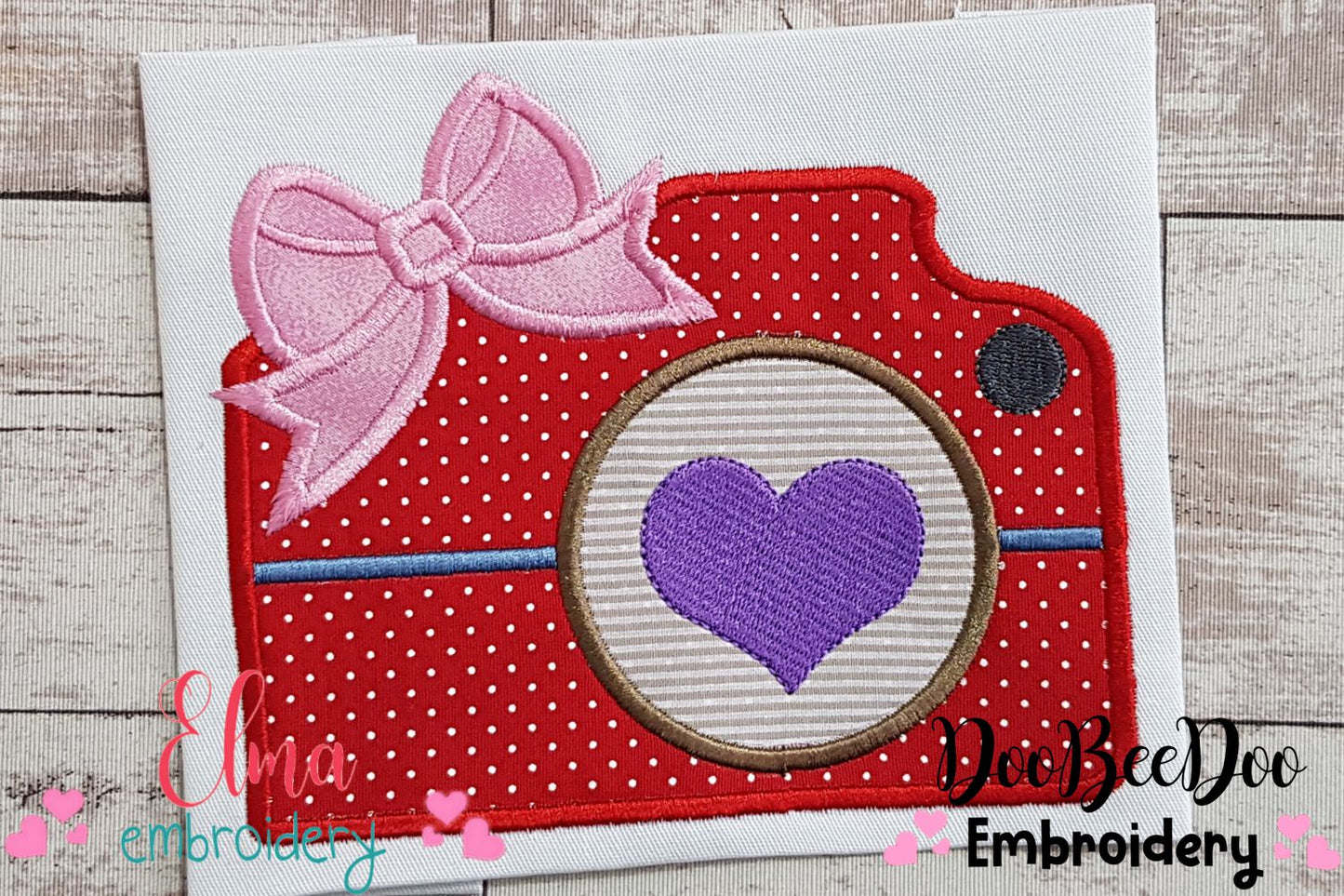 Photographic Camera with Bow - Applique