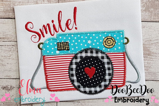 Photographic Camera Smile! - ZigZag Applique