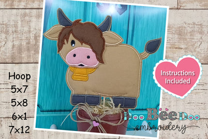 Highland Cow - ITH Project - Machine Embroidery Design