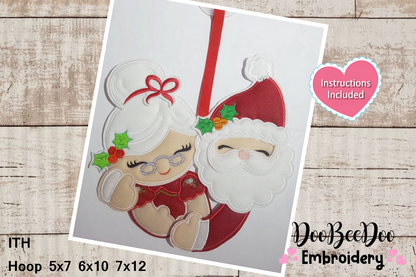 Mr. and Mrs. Claus Wreath - ITH Project - Machine Embroidery Design