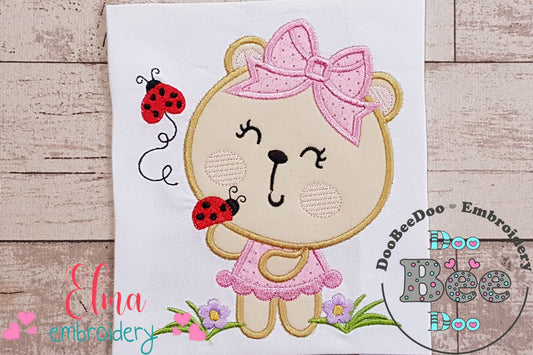 Bear Girl and Ladybugs - Aplique