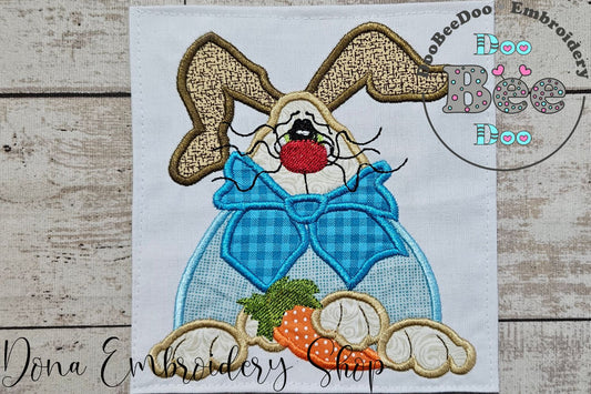 Country Easter Bunny with Carrot - Applique