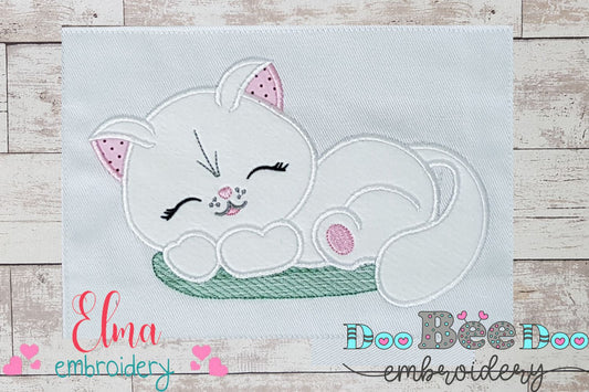 Sleepy Cat - Applique