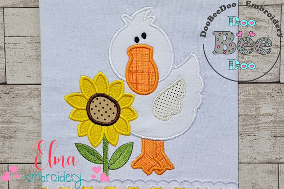 Farm Duck and Flowers - Applique