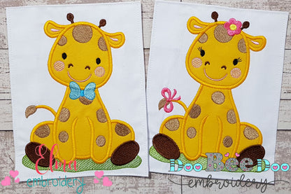 Giraffe Boy and Girl with Bow - Applique - Set of 2 designs