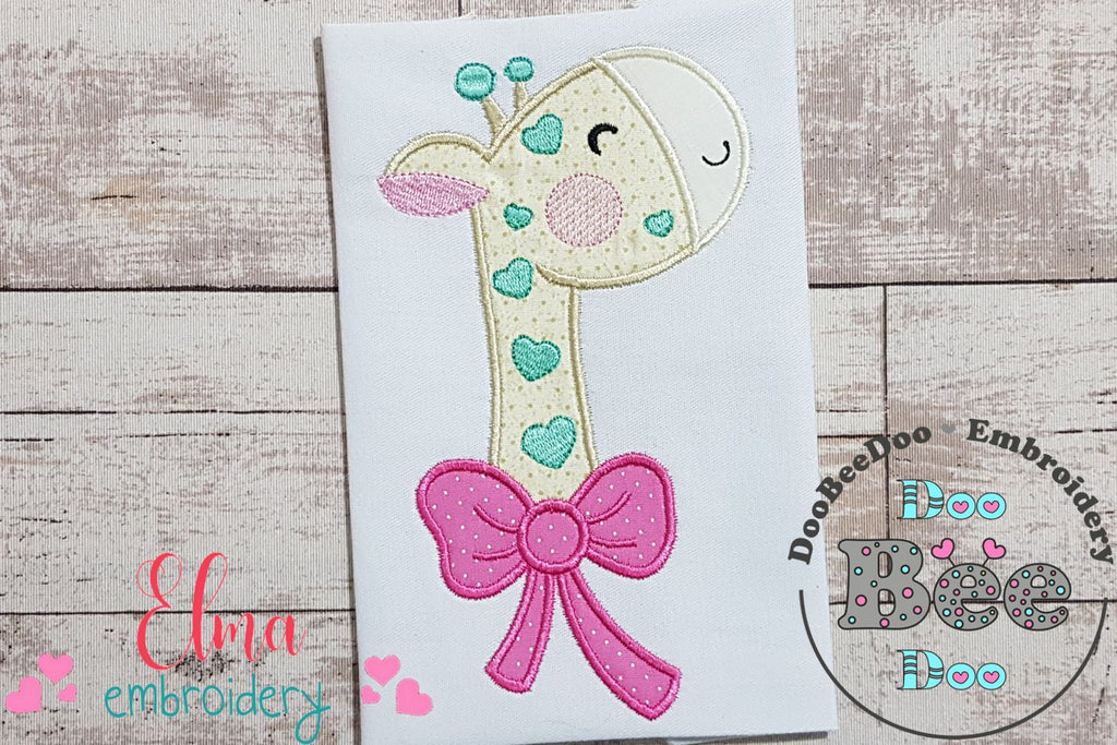 Cute Giraffe with Bow - Applique