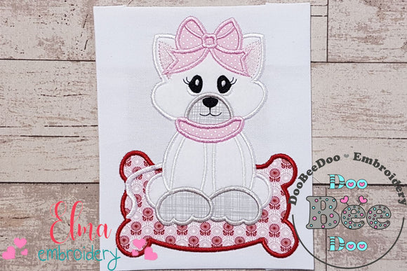 Kitty Girl with Pillow and Bow - Applique