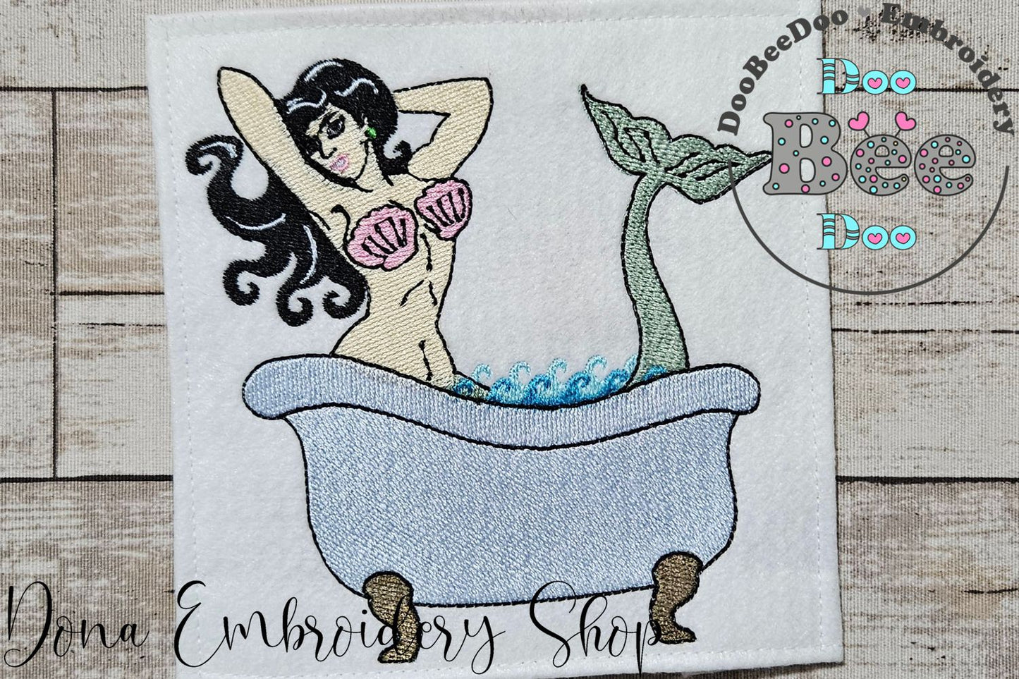 Vintage Bath Mermaid - Fill Stitch