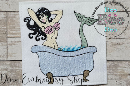 Vintage Bath Mermaid - Fill Stitch