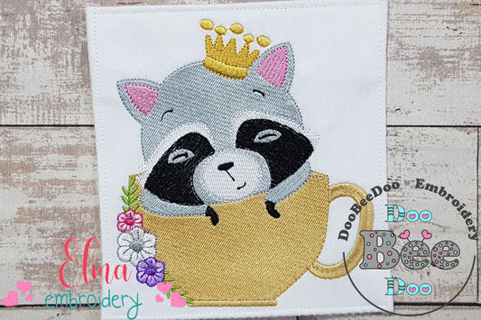 Prince Raccoon in the Cup - Fill Stitch