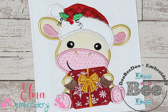 Santa Cow Holding a Gift - Applique - Machine Embroidery Design
