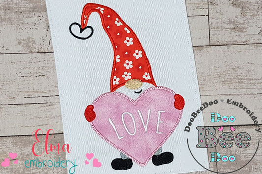 Valentines Gnome Heart - Applique