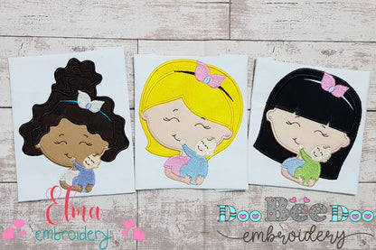 Moms Holding their Children - Applique - Set of 3 designs